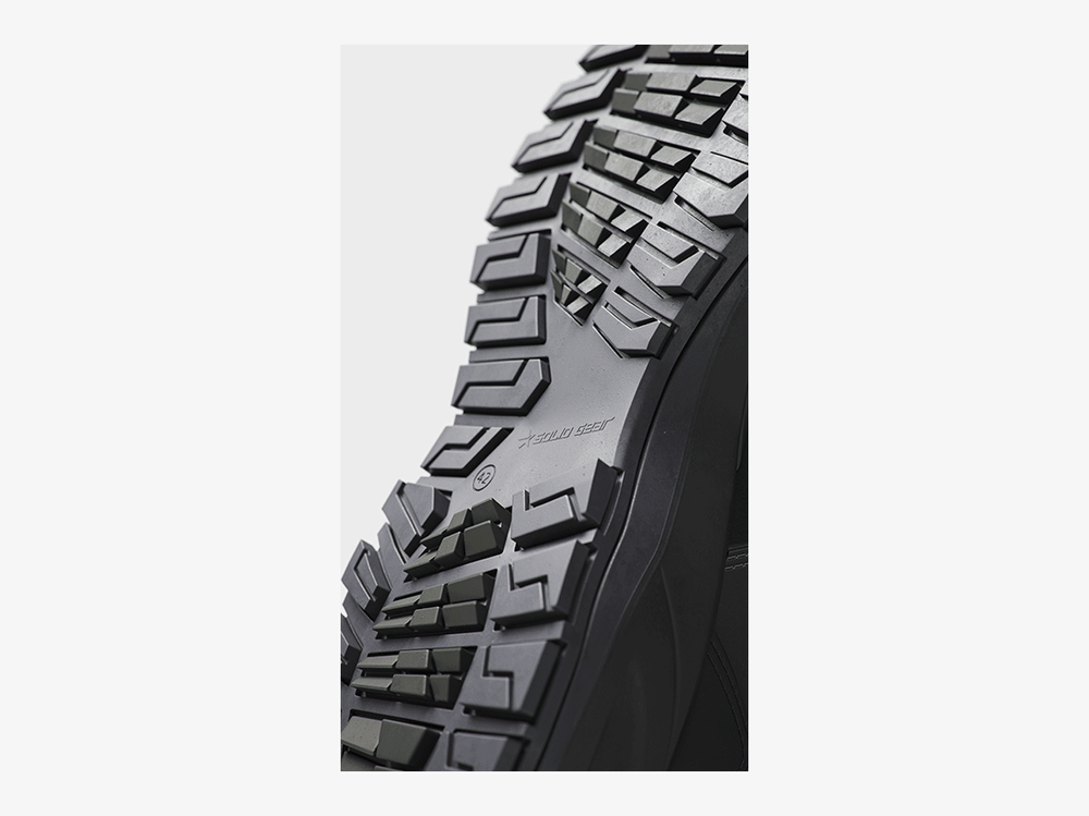 Solid-Gear-Ion-Low-8