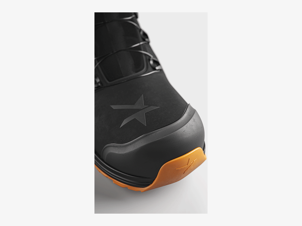 Solid-Gear-Reckon-5